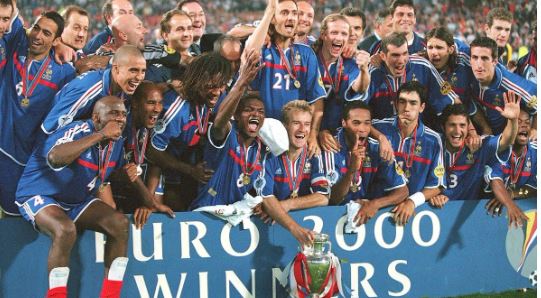 Trận chung kết Euro 2000: Pháp vs Ý