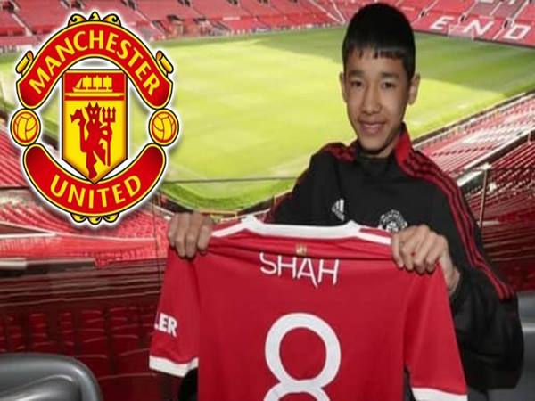 Bóng đá VN 11/12: Thần đồng gốc Việt khoác áo Man Utd